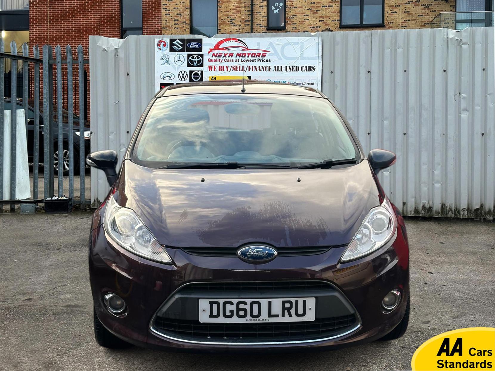 Ford Fiesta 1.4 Zetec Hatchback 5dr Petrol Automatic (154 g/km, 94 bhp)