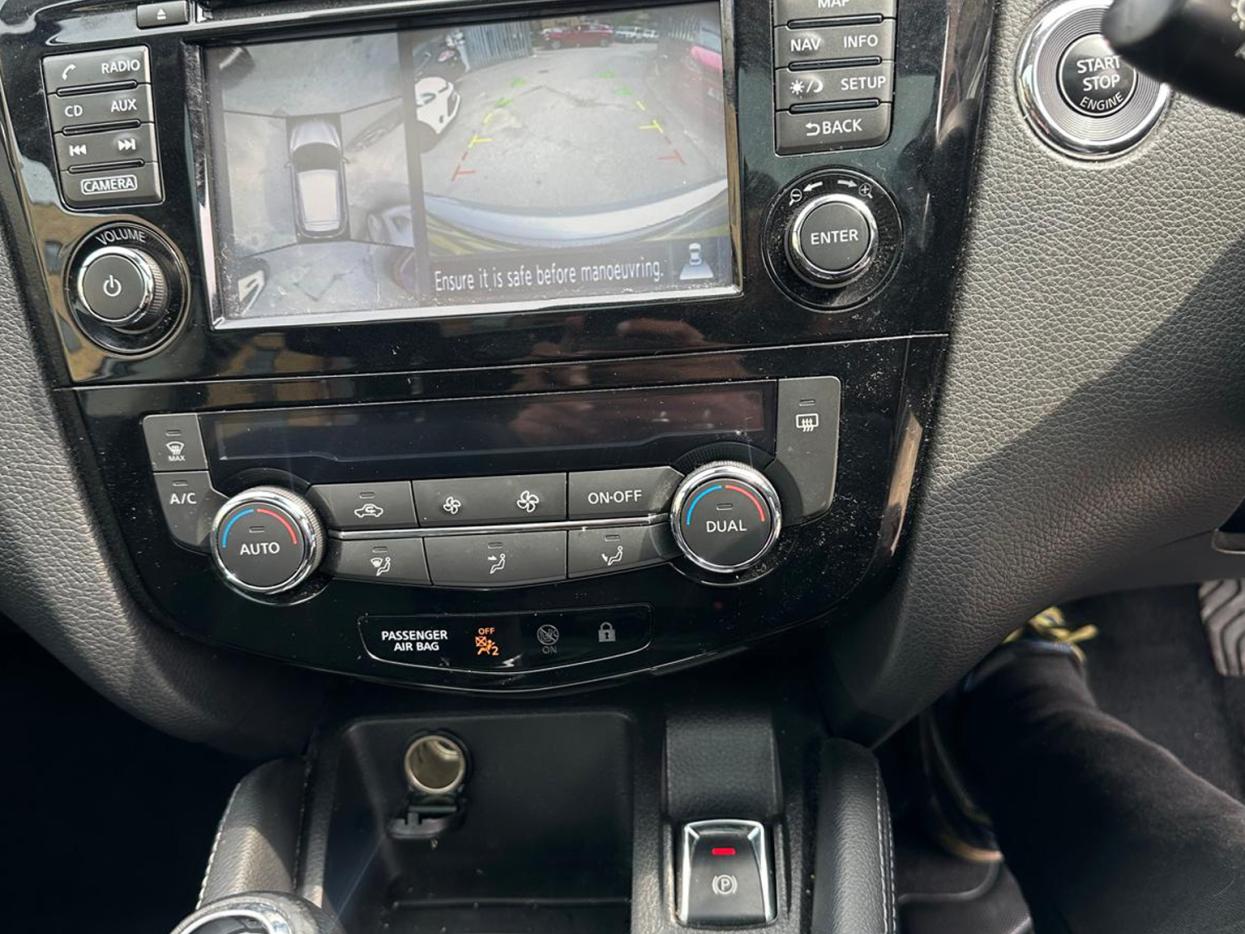 Nissan Qashqai 1.2 DIG-T N-Connecta SUV 5dr Petrol Manual 2WD Euro 6 (s/s) (115 ps)