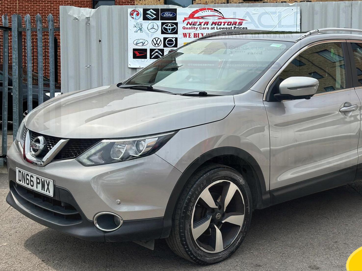 Nissan Qashqai 1.2 DIG-T N-Connecta SUV 5dr Petrol Manual 2WD Euro 6 (s/s) (115 ps)