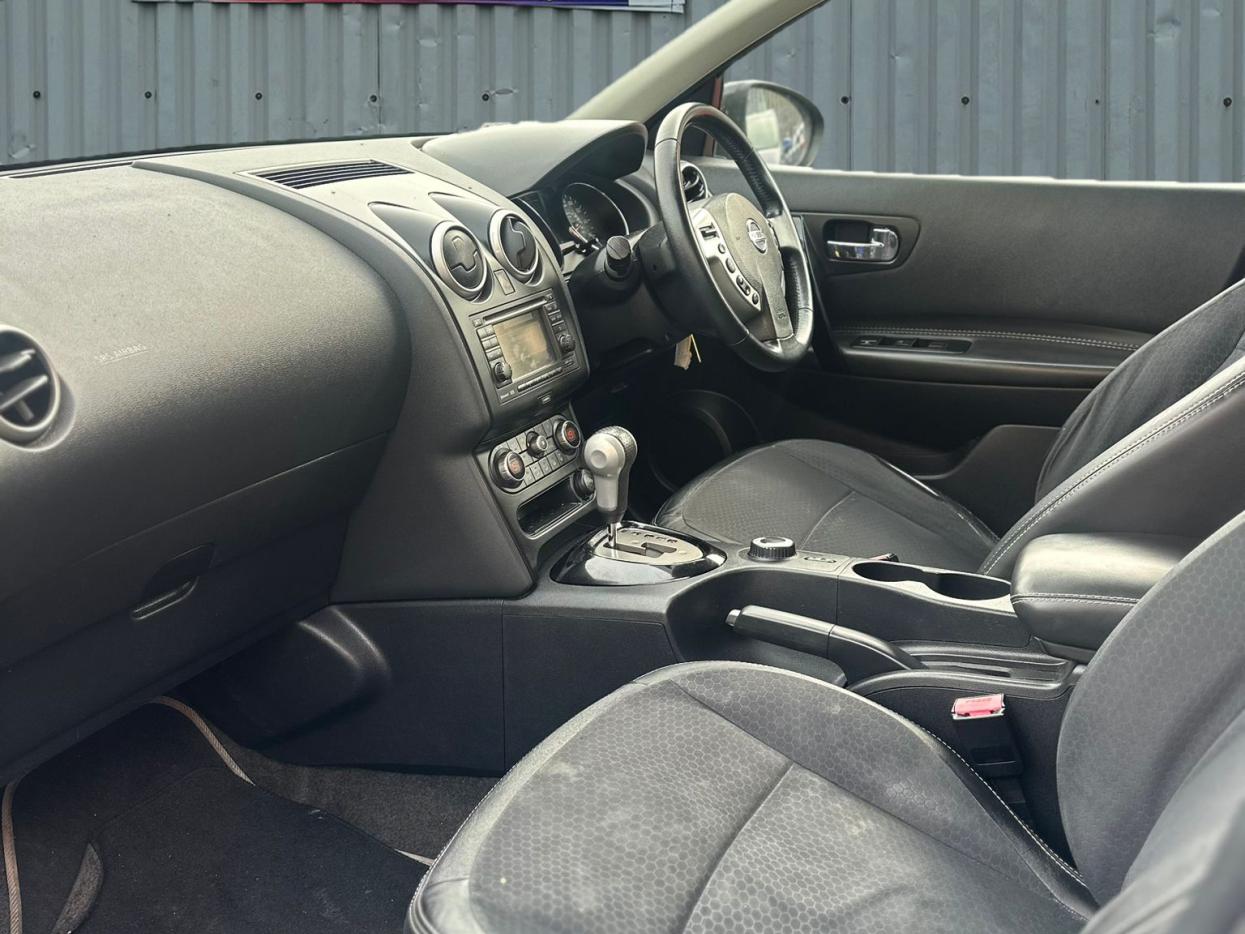 Nissan Qashqai+2 2.0 360 SUV 5dr Petrol CVT 4WD Euro 5 (140 ps)