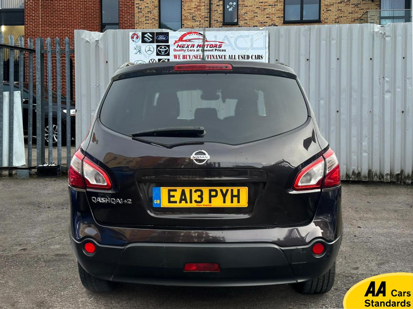 Nissan Qashqai+2 2.0 360 SUV 5dr Petrol CVT 4WD Euro 5 (140 ps)