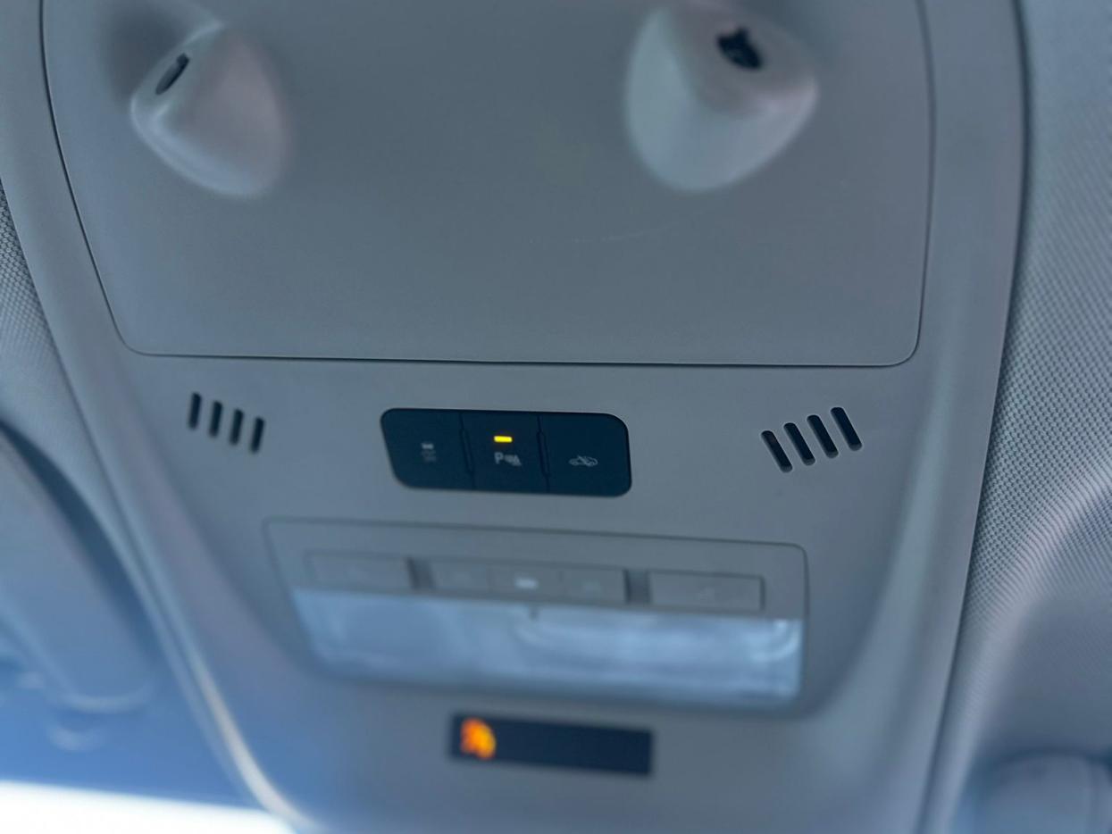 Vauxhall Ampera Electron Hatchback 5dr Petrol Plug-in Hybrid Auto Euro 5 (Range Extender) (150 ps)