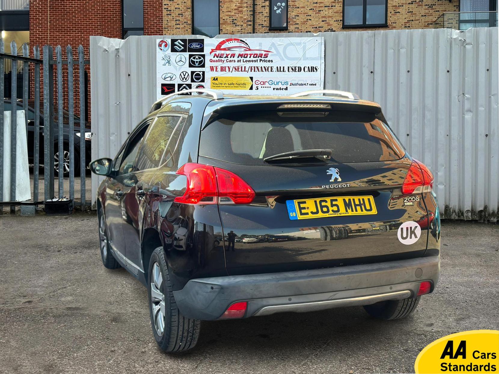 Peugeot 2008 1.6 e-HDi Allure SUV 5dr Diesel EGC Euro 5 (s/s) (92 ps)