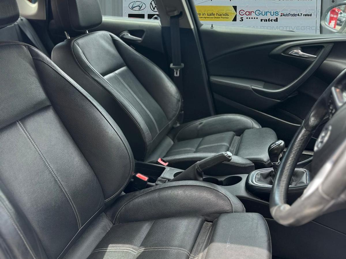 Vauxhall Astra 1.4T 16v Limited Edition Hatchback 5dr Petrol Manual Euro 5 (140 ps)