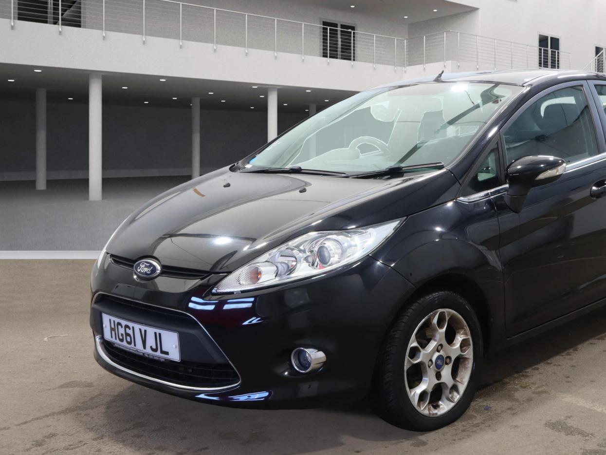 Ford Fiesta 1.4 Zetec Hatchback 5dr Petrol Automatic (154 g/km, 94 bhp)