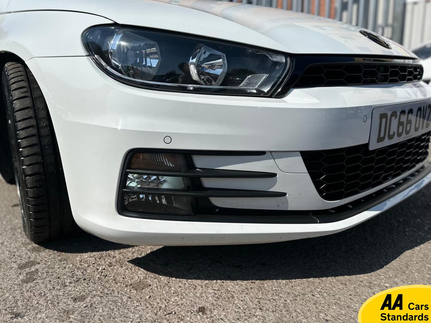 Volkswagen Scirocco 2.0 TDI BlueMotion Tech GT Black Edition Hatchback 3dr Diesel DSG Euro 6 (s/s) (150 ps)