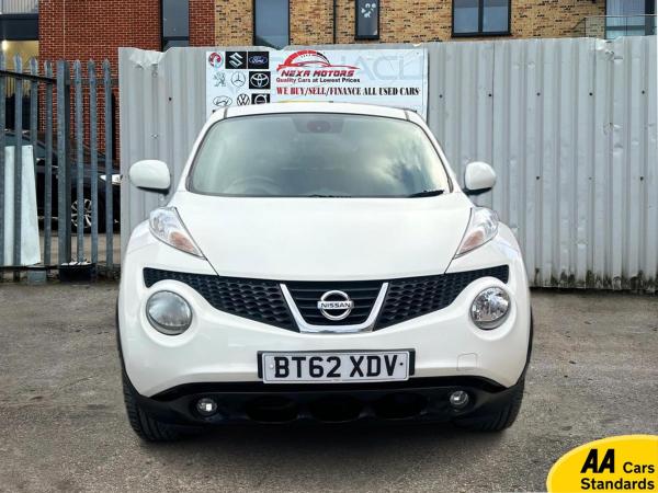 Nissan Juke 1.6 Tekna SUV 5dr Petrol CVT Euro 5 (117 ps)