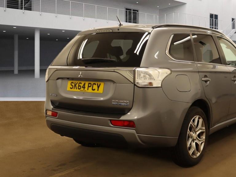 Mitsubishi Outlander 2.0h 12kWh GX4h SUV 5dr Petrol Plug-in Hybrid CVT 4WD Euro 5 (s/s) (200 ps)