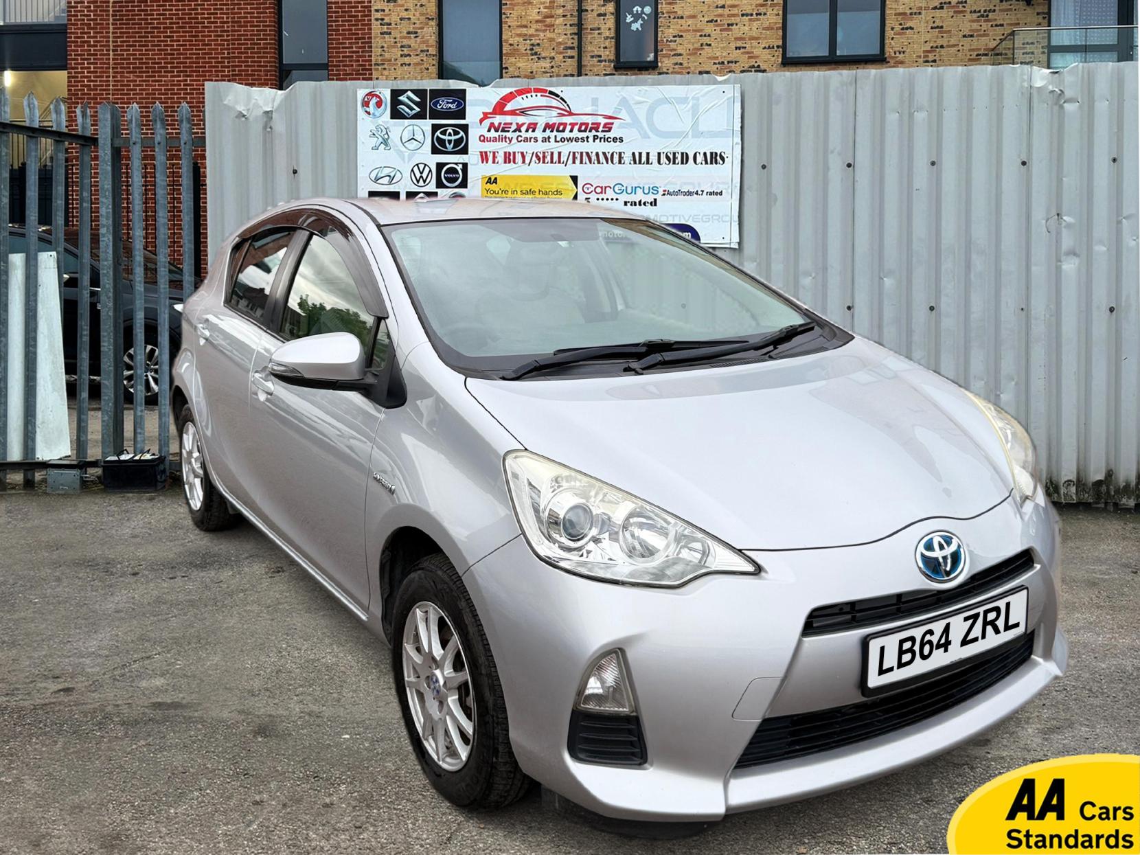 Toyota Yaris 1.5 VVT-h Icon Hatchback 5dr Petrol Hybrid E-CVT Euro 6 (101 ps)