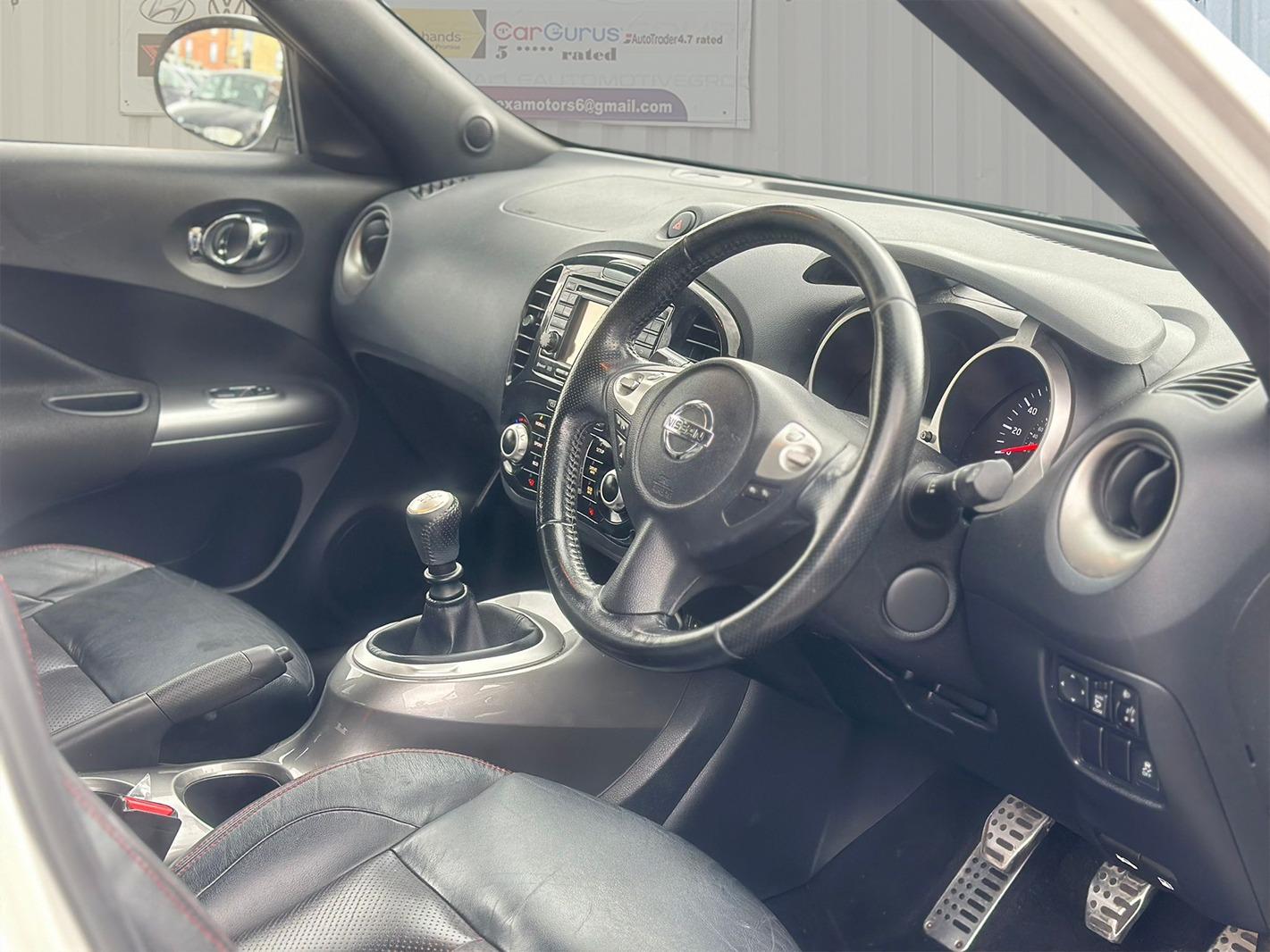 Nissan Juke 1.6 DIG-T Tekna SUV 5dr Petrol Manual Euro 5 (190 ps)