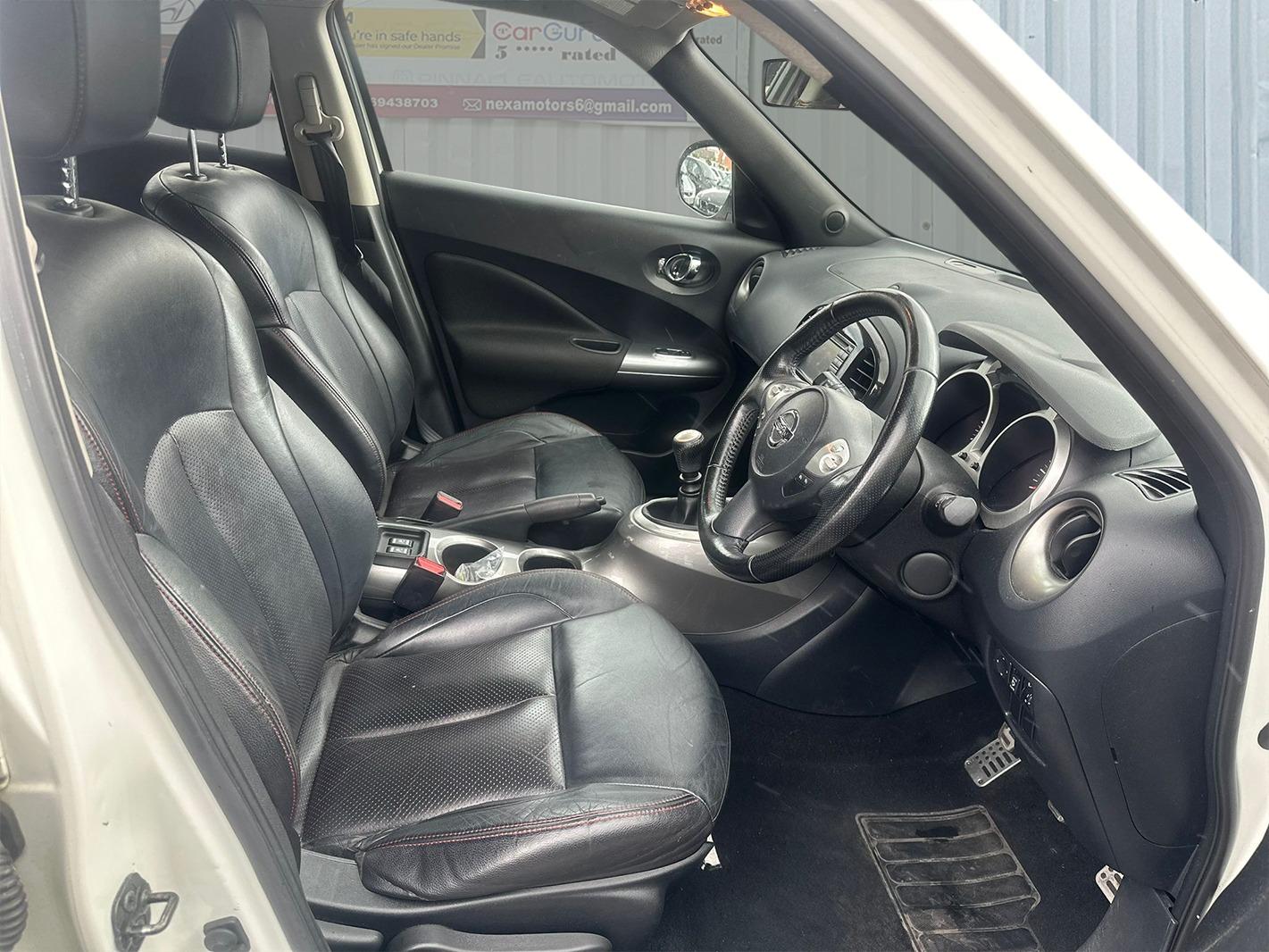 Nissan Juke 1.6 DIG-T Tekna SUV 5dr Petrol Manual Euro 5 (190 ps)