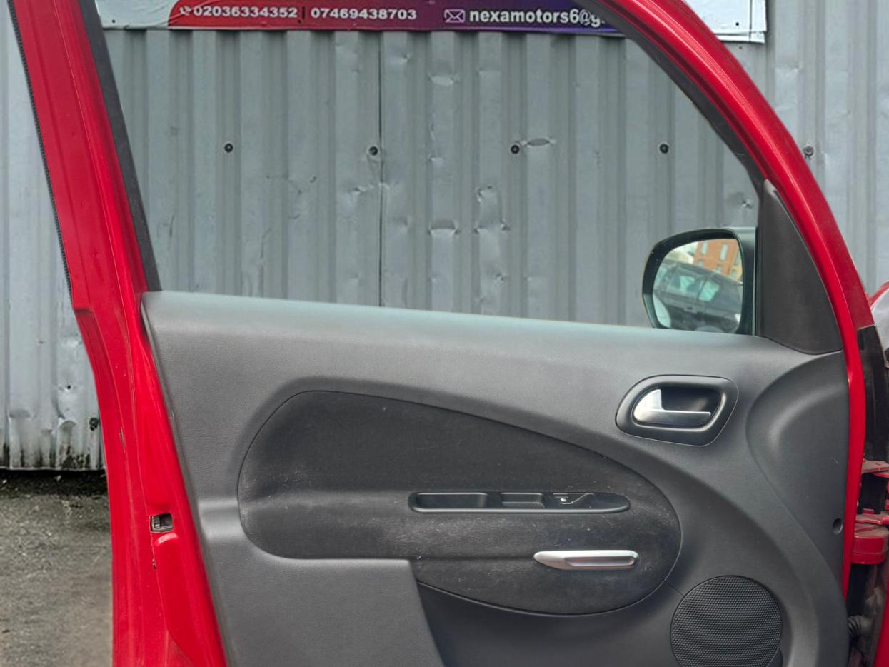 Citroen C3 Picasso 1.6 VTi Exclusive MPV 5dr Petrol ETG6 Euro 5 (120 ps)