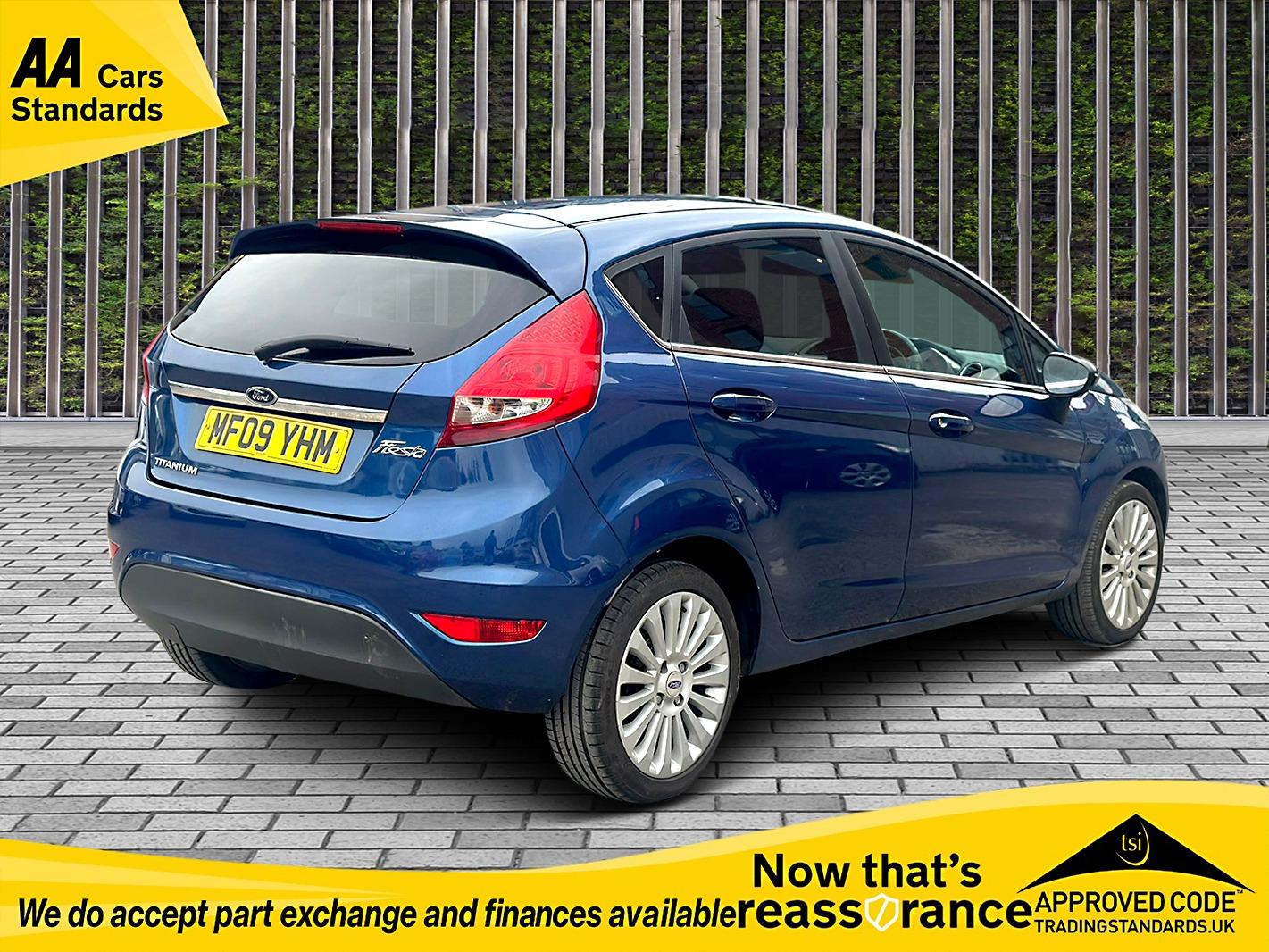 Ford Fiesta 1.4 Titanium Hatchback 5dr Petrol Manual (133 g/km, 94 bhp)