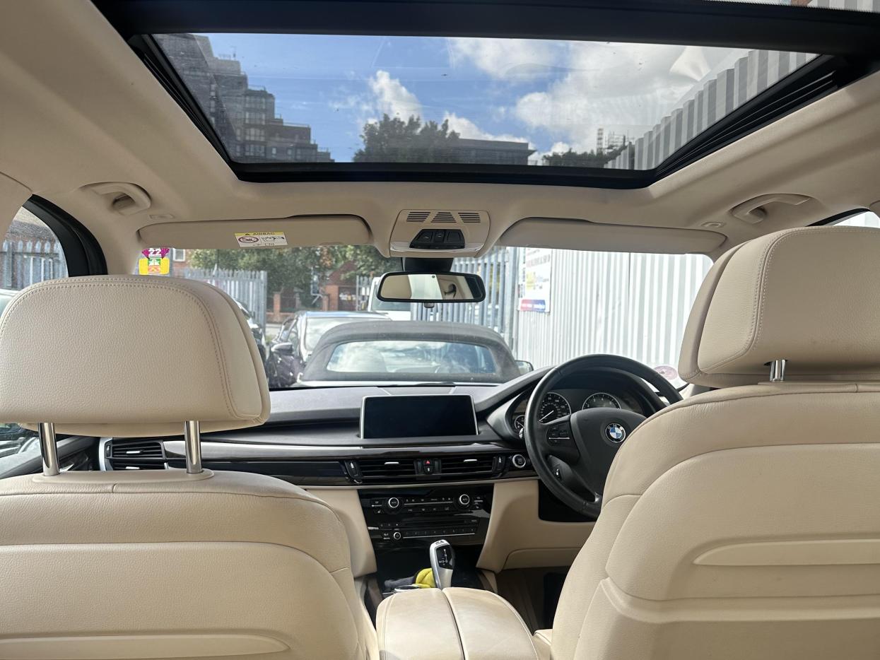 BMW X5 4.4 50i V8 SE SUV 5dr Petrol Auto xDrive Euro 6 (s/s) (449 ps)