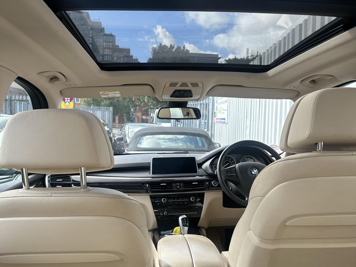 BMW X5 4.4 50i V8 SE SUV 5dr Petrol Auto xDrive Euro 6 (s/s) (449 ps)