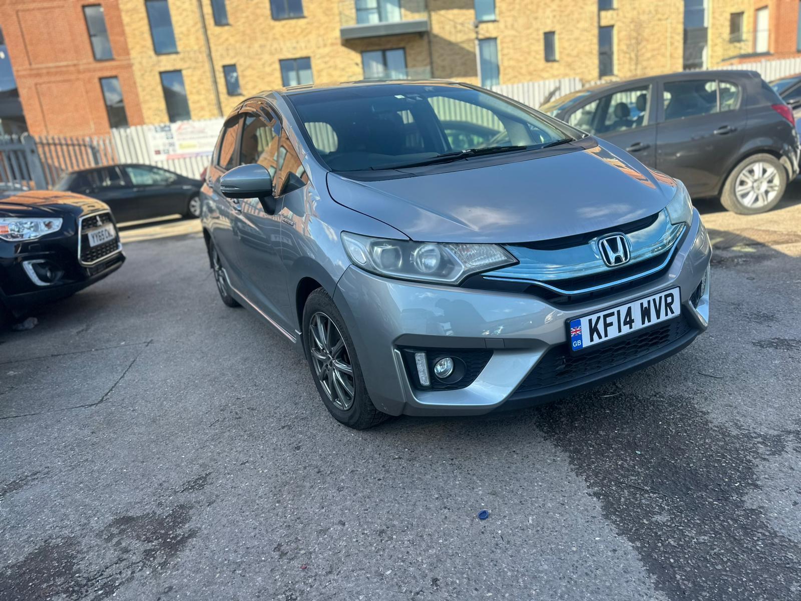 Honda Jazz 1.5 i-VTEC ES Plus Hatchback 5dr Petrol CVT Euro 5 (99 ps)