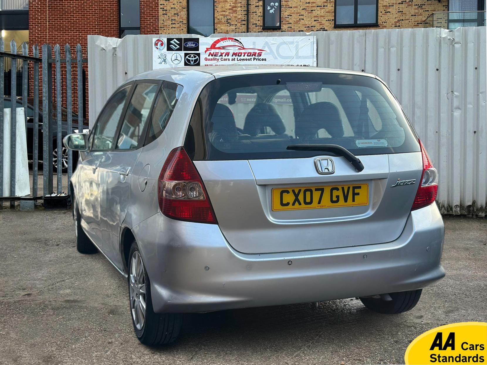 Honda Jazz 1.4 i-DSI SE Hatchback 5dr Petrol CVT-7 (139 g/km, 82 bhp)