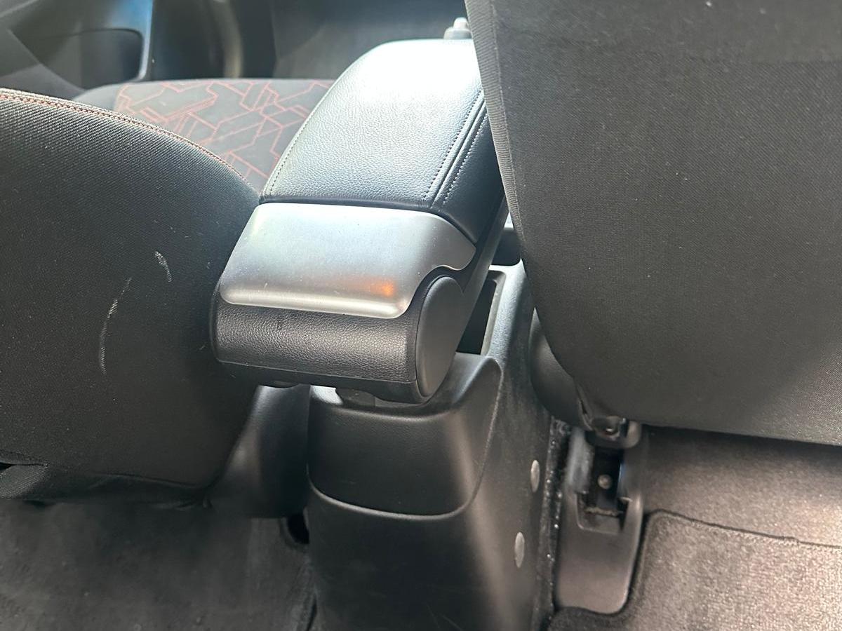 Honda Jazz 1.5 i-VTEC ES Plus Hatchback 5dr Petrol CVT Euro 5 (99 ps)