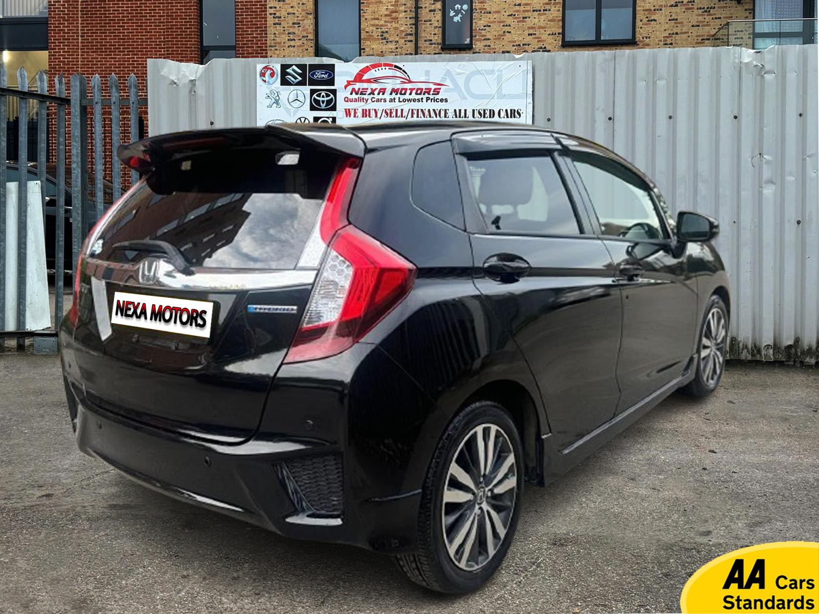 Honda Jazz 1.5 i-VTEC ES Plus Hatchback 5dr Petrol CVT Euro 5 (99 ps)