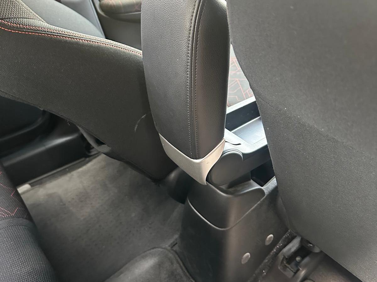 Honda Jazz 1.5 i-VTEC ES Plus Hatchback 5dr Petrol CVT Euro 5 (99 ps)