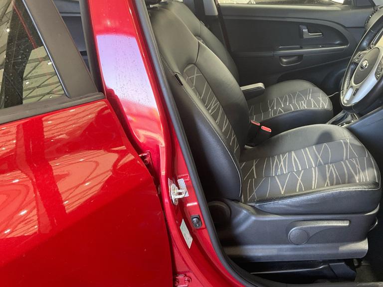 Kia Venga 1.6 3 MPV 5dr Petrol Auto Euro 6 (123 bhp)
