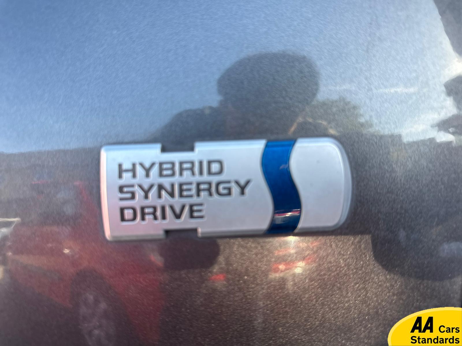 Toyota Yaris  1.5 i-VTEC ES Plus Hatchback 5dr Petrol CVT Euro 5 (99 ps) 1.5 5dr Petrol Hybrid 2014
