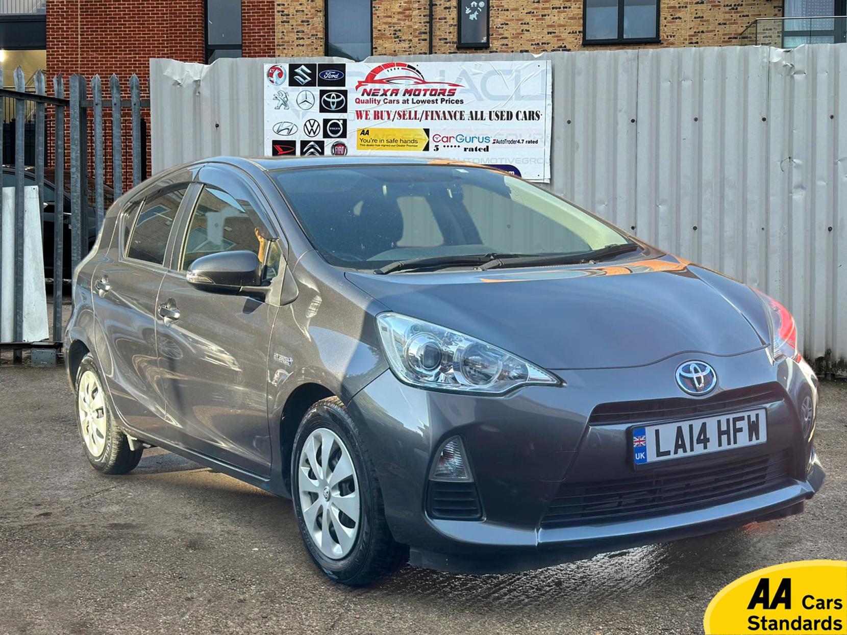 Toyota Yaris  1.5 i-VTEC ES Plus Hatchback 5dr Petrol CVT Euro 5 (99 ps) 1.5 5dr Petrol Hybrid 2014