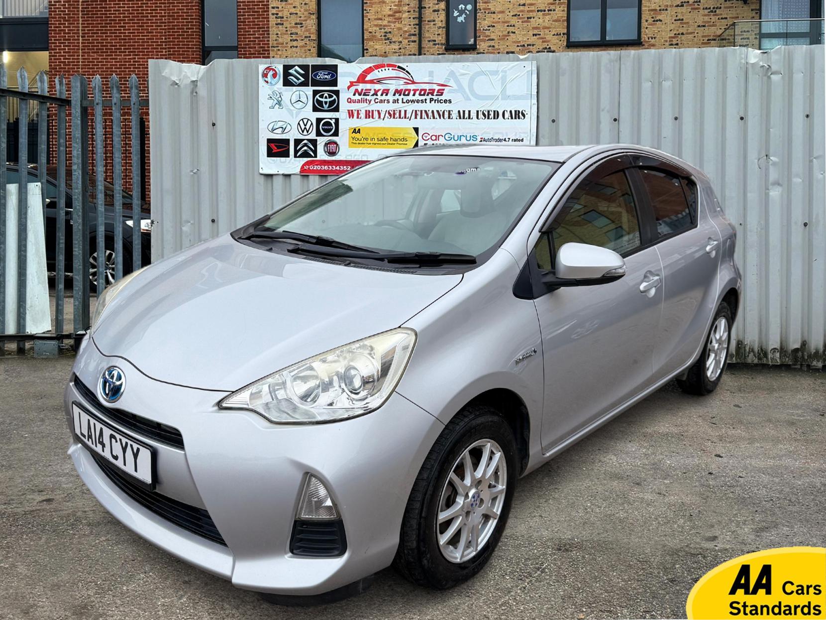Toyota Yaris 1.5 VVT-h Icon Hatchback 5dr Petrol Hybrid E-CVT Euro 6 (101 ps)