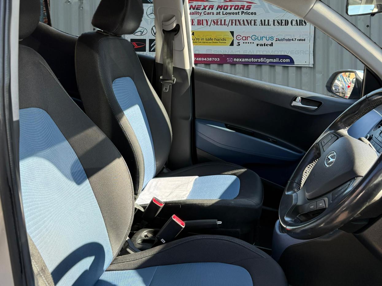 Hyundai i10 1.2 Premium Hatchback 5dr Petrol Auto Euro 6 (87 ps)