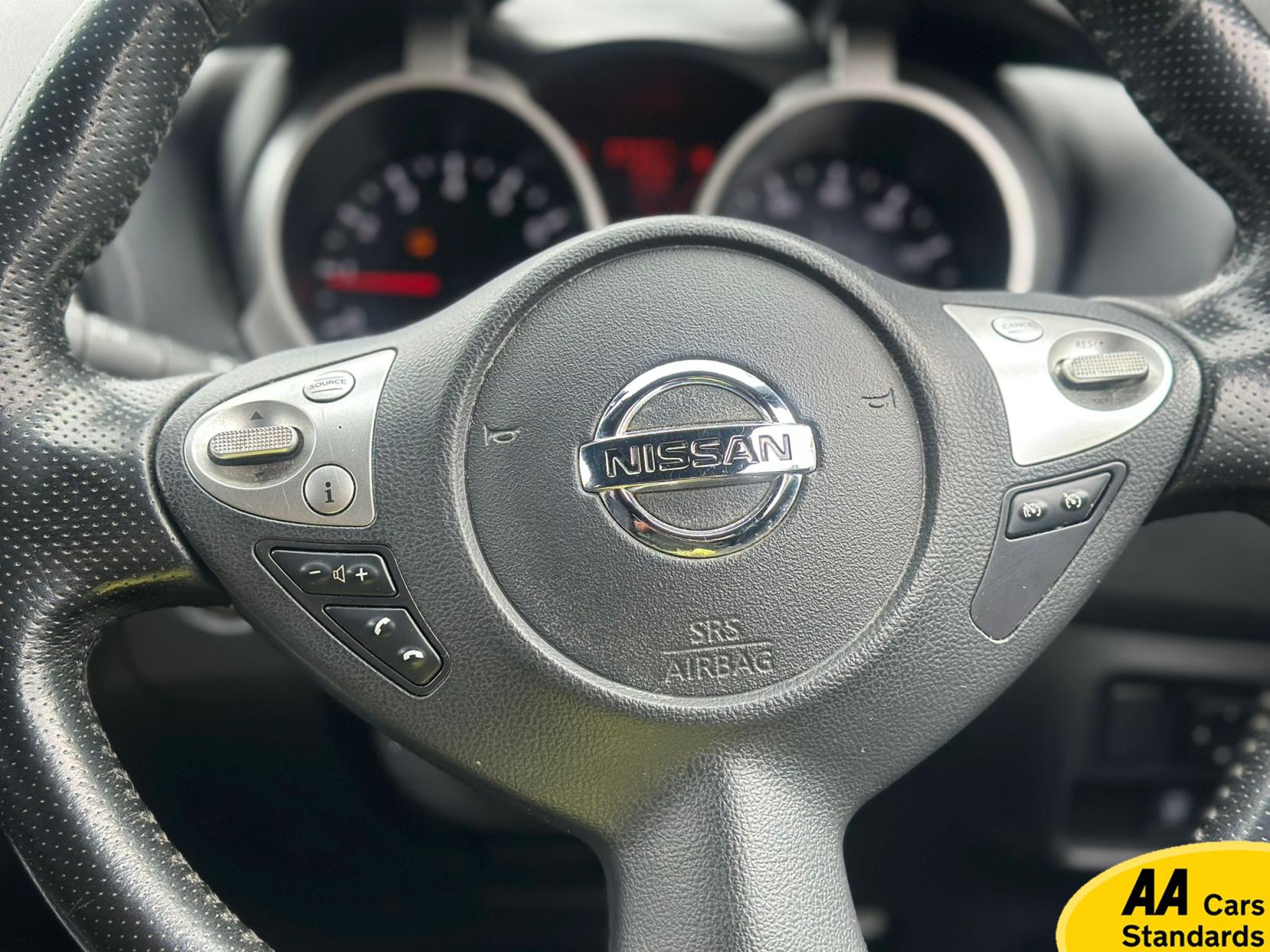 Nissan Juke 1.6 N-Connecta SUV 5dr Petrol XTRON Euro 6 (117 ps)
