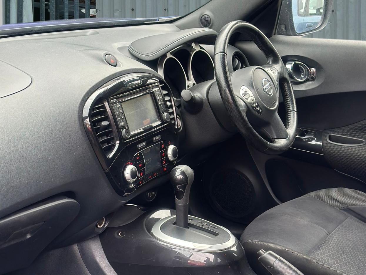 Nissan Juke 1.6 N-Connecta SUV 5dr Petrol XTRON Euro 6 (117 ps)
