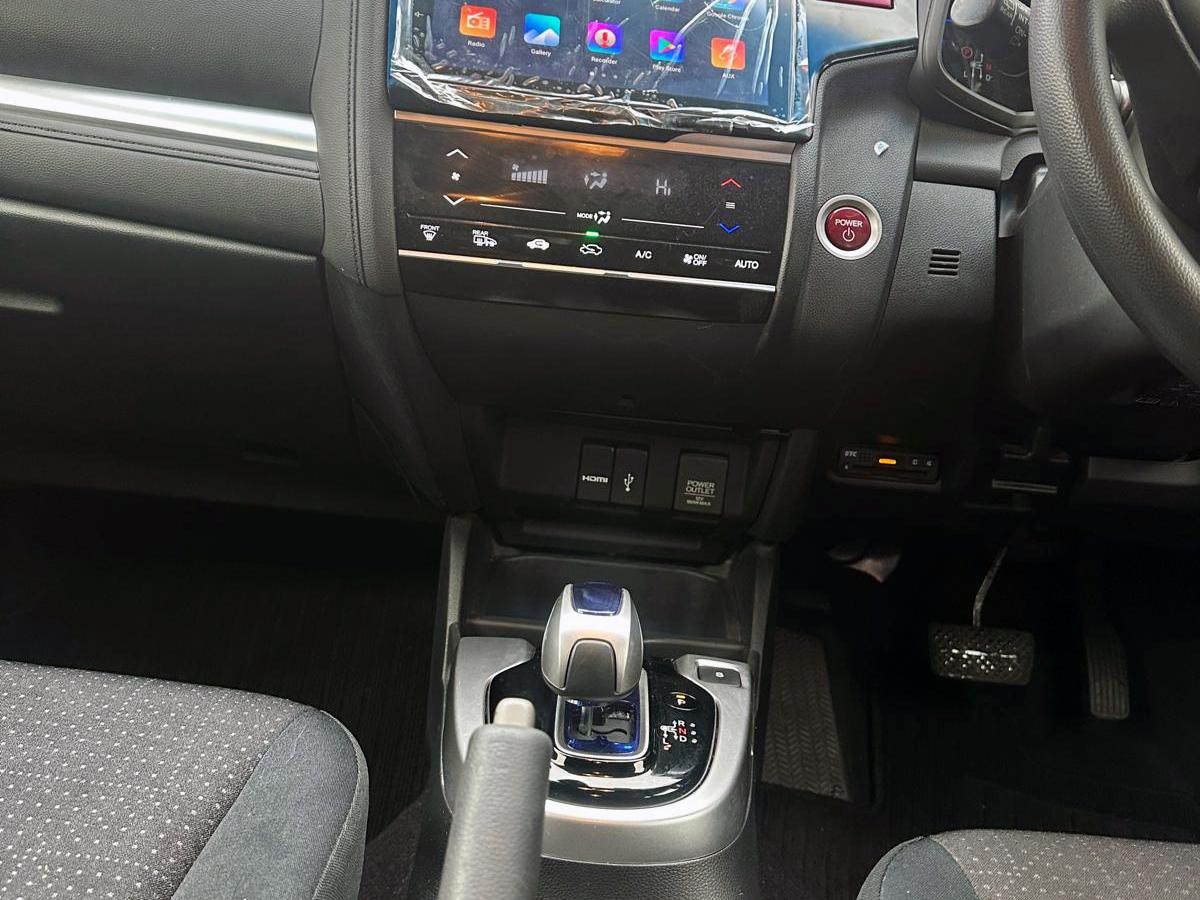 Honda Jazz 1.5 i-VTEC ES Plus Hatchback 5dr Petrol HYBRID CVT Euro 5 (99 ps) ES Plus T Hatchback (2008 - 2015)