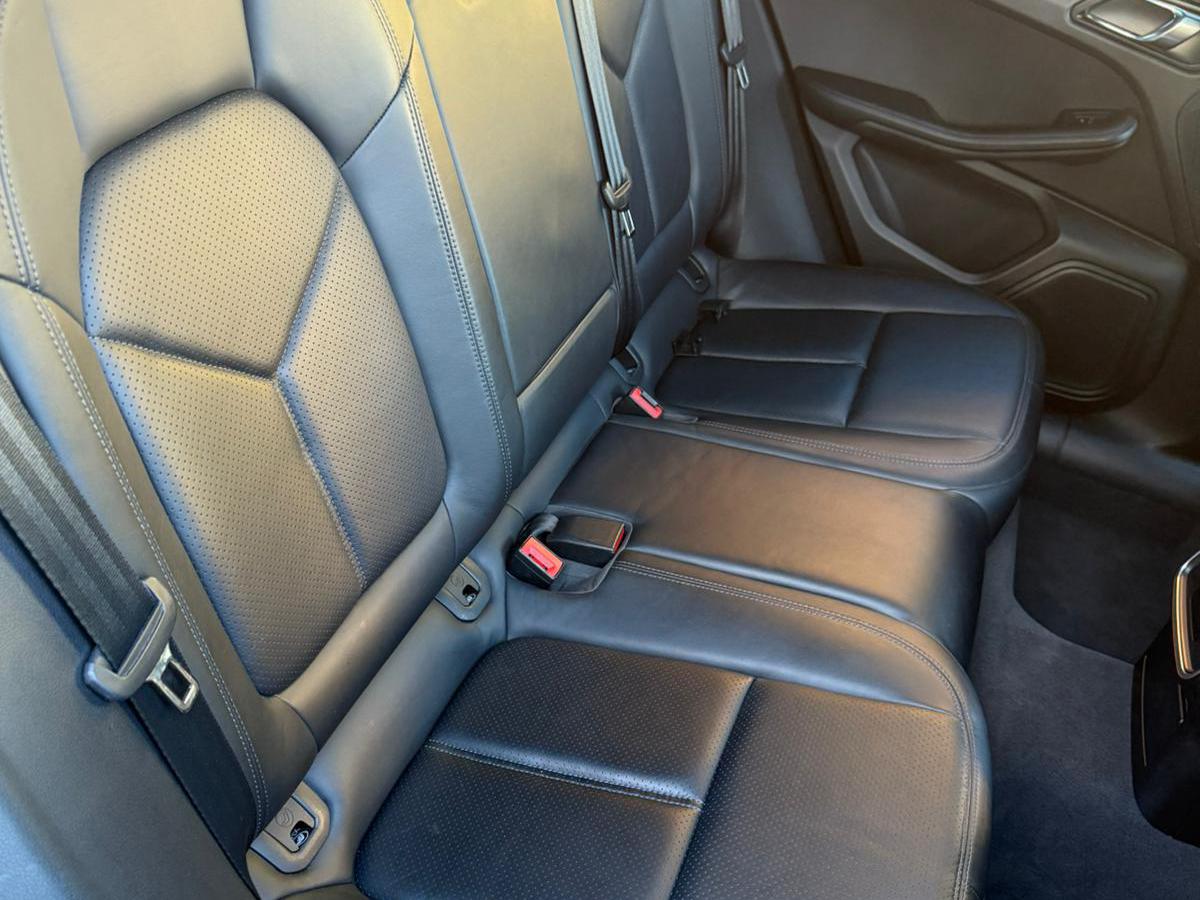 Porsche Macan 3.0 TD V6 S SUV 5dr Diesel PDK 4WD Euro 6 (s/s) (258 ps)