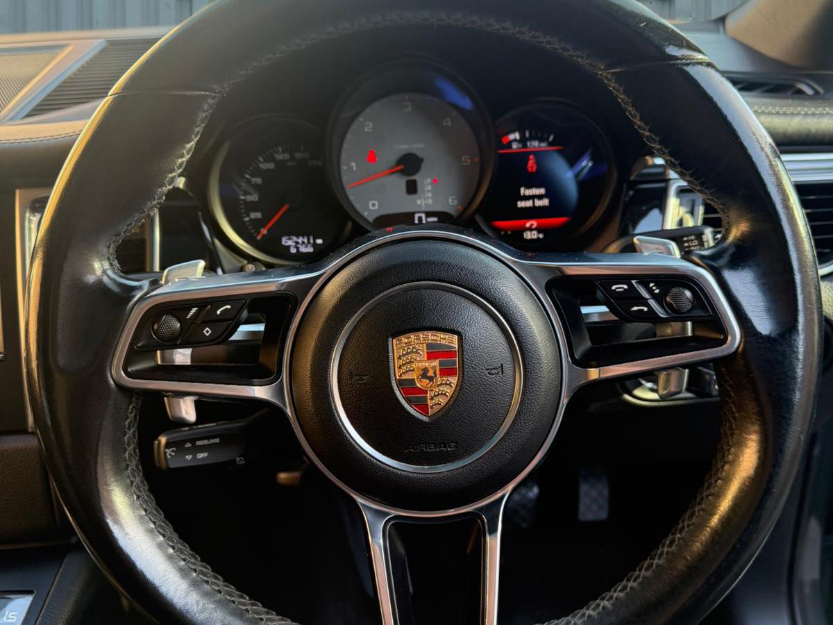 Porsche Macan 3.0 TD V6 S SUV 5dr Diesel PDK 4WD Euro 6 (s/s) (258 ps)