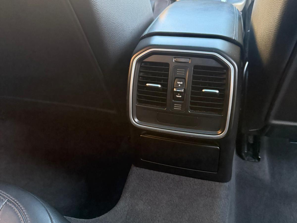 Porsche Macan 3.0 TD V6 S SUV 5dr Diesel PDK 4WD Euro 6 (s/s) (258 ps)