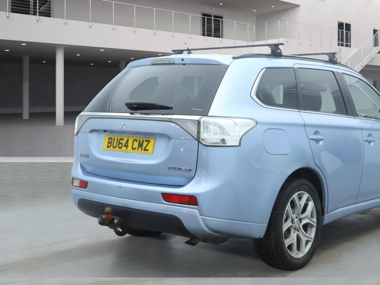 Mitsubishi Outlander 2.0h 12kWh GX4hs SUV 5dr Petrol Plug-in Hybrid CVT 4WD Euro 5 (s/s) (200 ps)