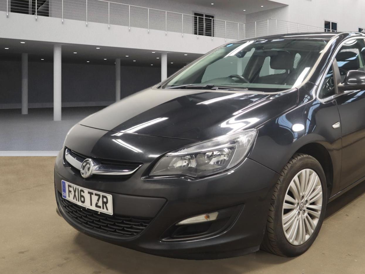 Vauxhall Astra 1.4i Excite Hatchback 5dr Petrol Manual Euro 6 (100 ps)