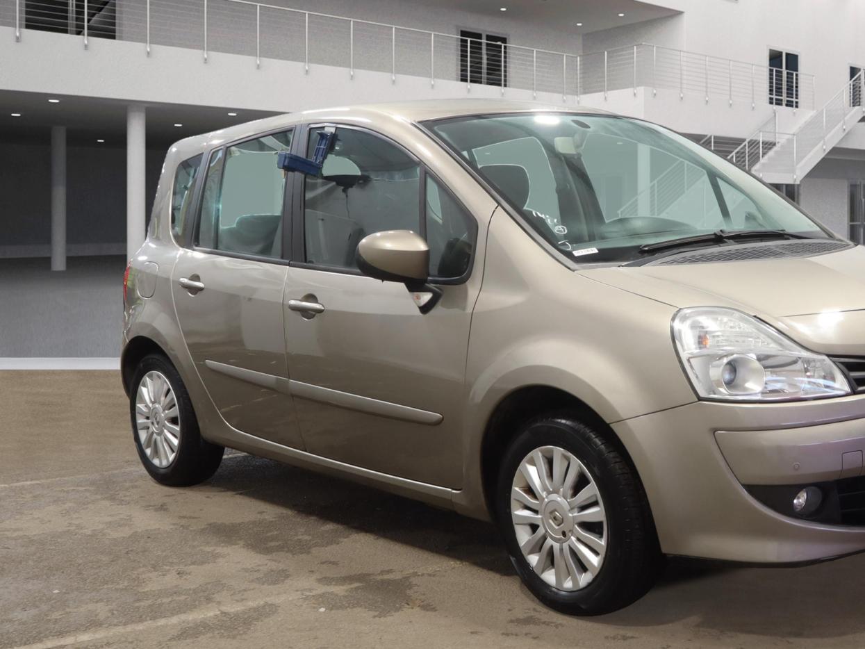 Renault Grand Modus 1.6 VVT Dynamique MPV 5dr Petrol Auto Euro 5 (111 ps)