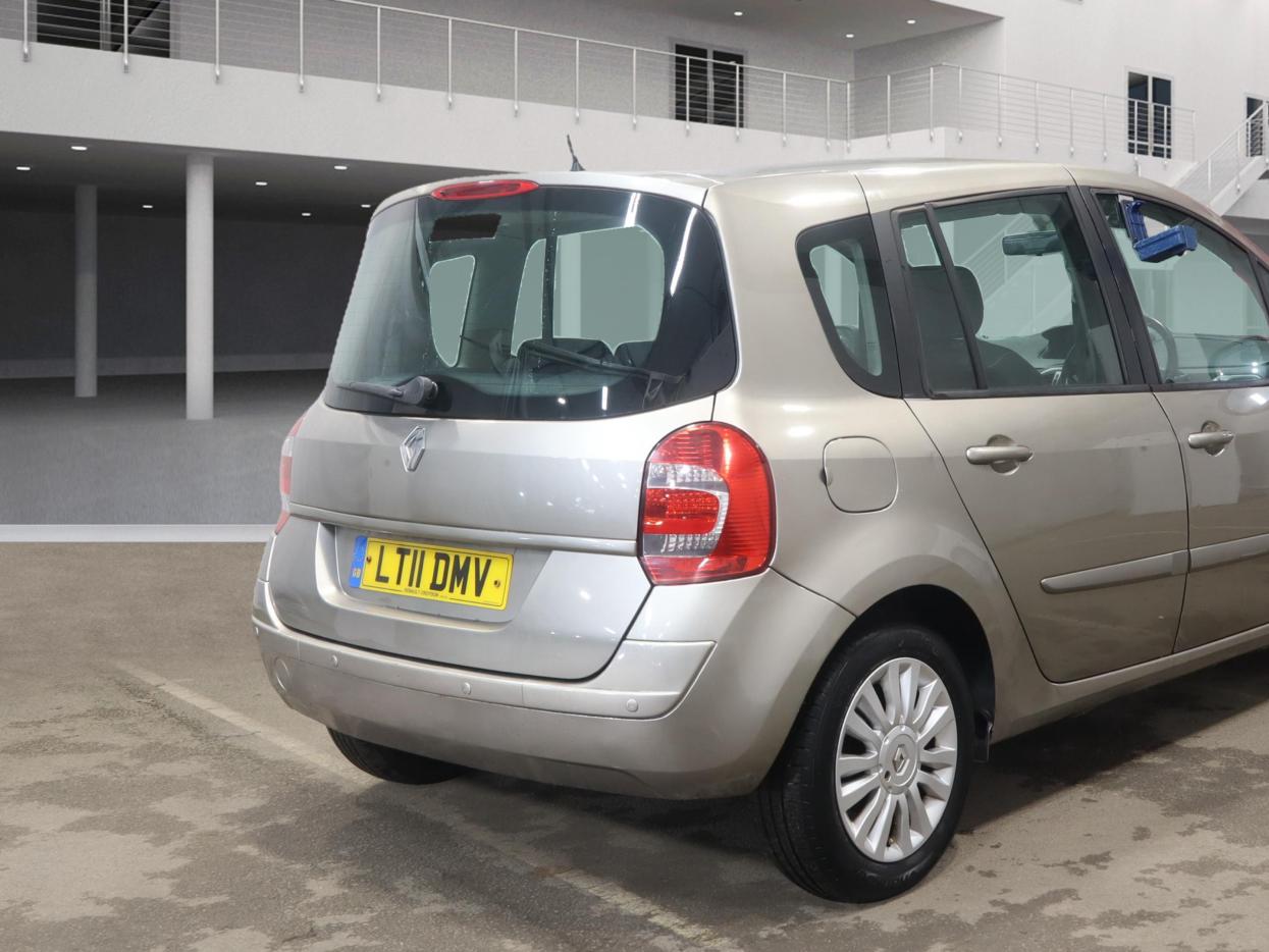 Renault Grand Modus 1.6 VVT Dynamique MPV 5dr Petrol Auto Euro 5 (111 ps)
