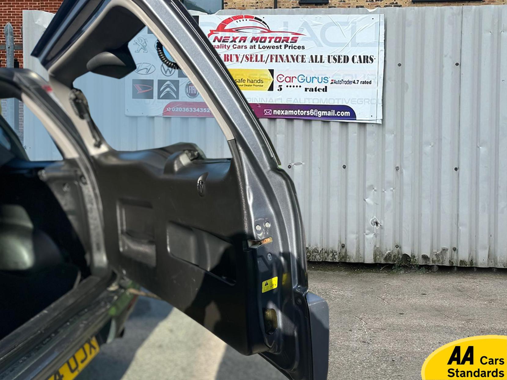 Honda CR-V 2.0 i-VTEC SE Sport SUV 5dr Petrol Manual (216 g/km, 148 bhp)