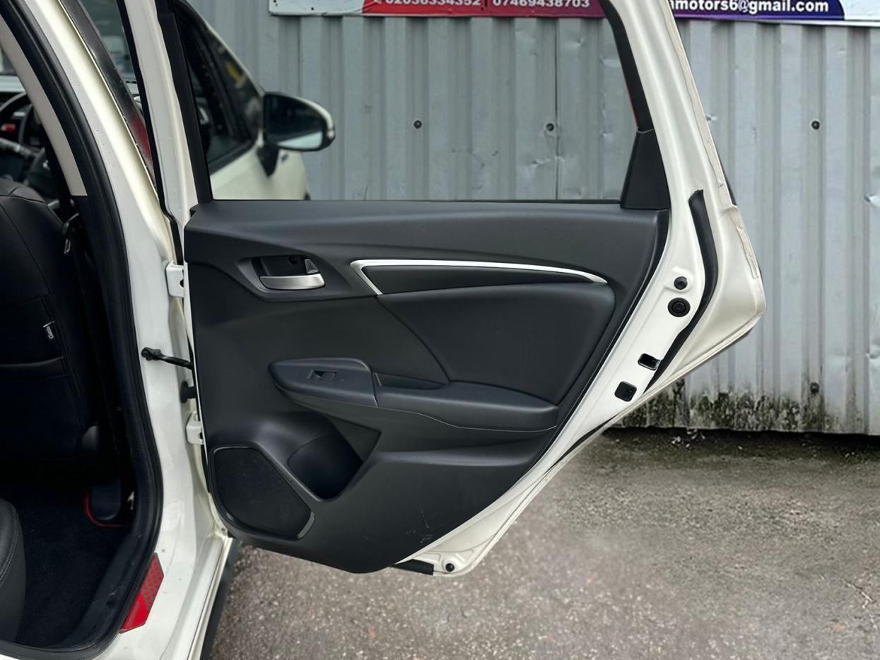Honda Jazz 1.5 EXL-T Hatchback (2008 - 2015)
