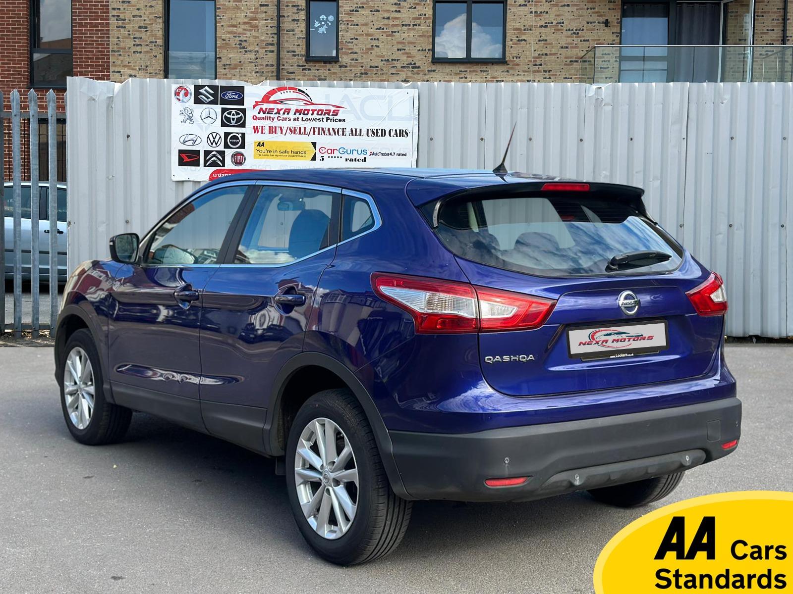 Nissan Qashqai 1.2 DIG-T Acenta Premium SUV 5dr Petrol Manual 2WD Euro 5 (s/s) (115 ps)