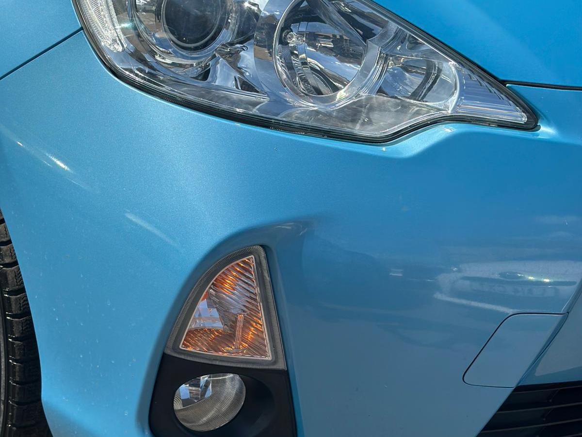 Toyota Yaris 1.5 VVT-h Icon Plus Hatchback 5dr Petrol Hybrid CVT Euro 5 (101 ps)