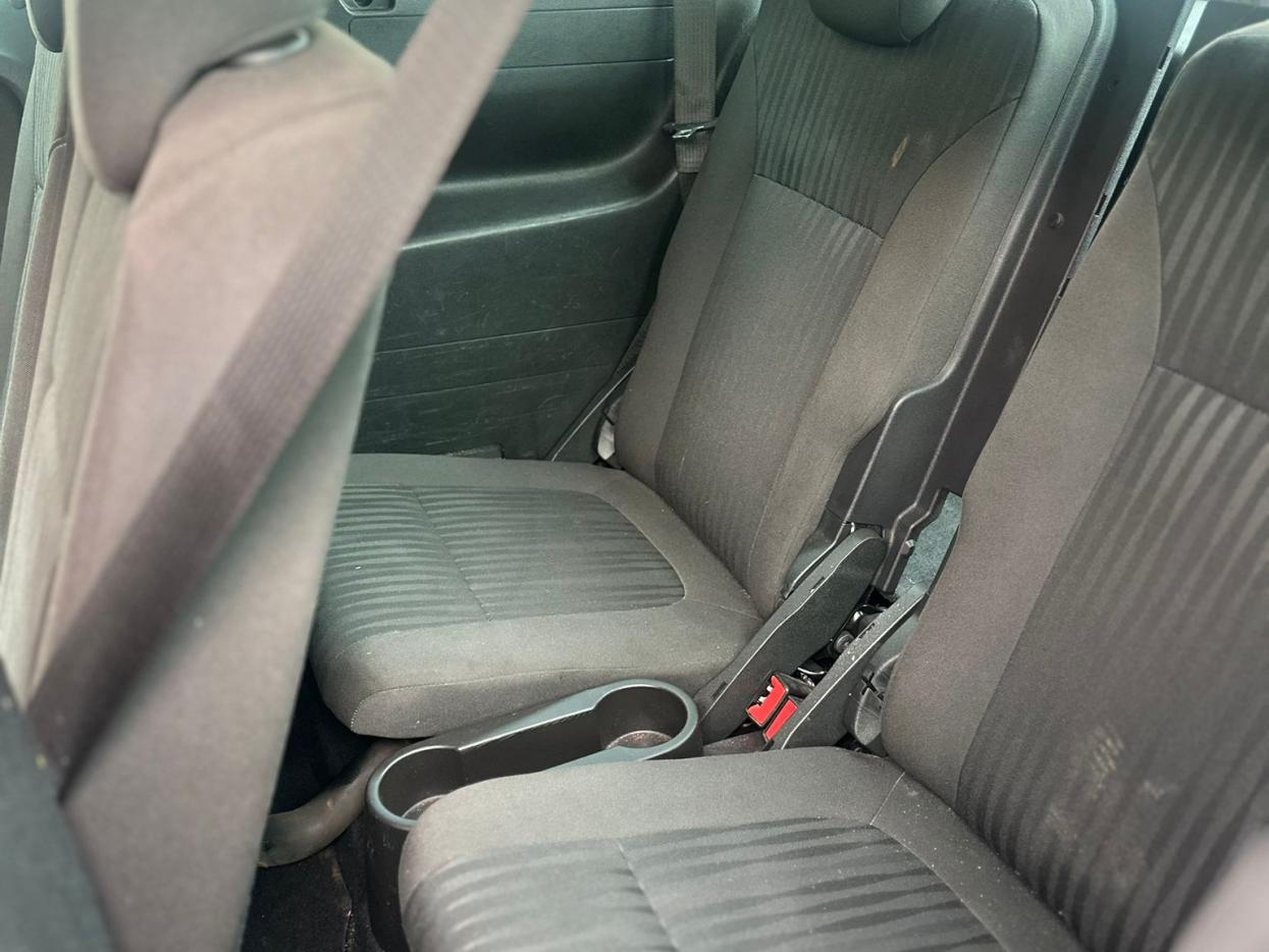 Vauxhall Zafira Tourer 1.4i Turbo Tech Line MPV 5dr Petrol Manual Euro 6 (140 ps)