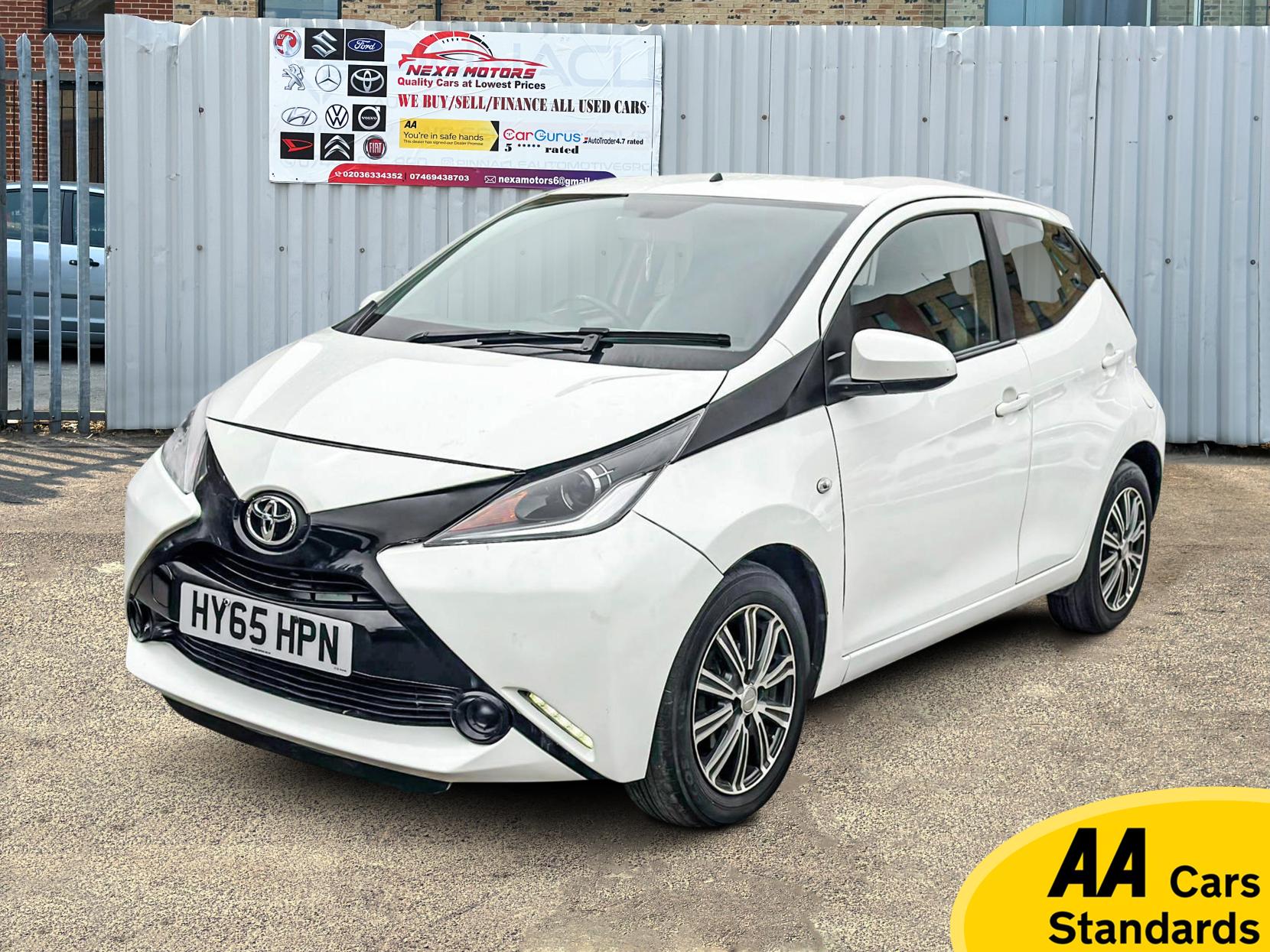 Toyota AYGO 1.0 VVT-i x-play Hatchback 5dr Petrol Manual Euro 5 Euro 5 (68 ps)