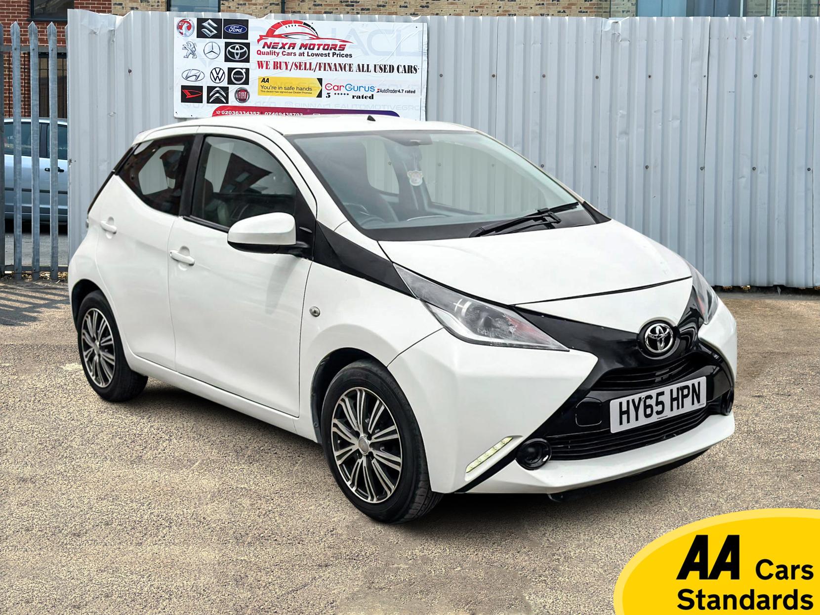 Toyota AYGO 1.0 VVT-i x-play Hatchback 5dr Petrol Manual Euro 5 Euro 5 (68 ps)