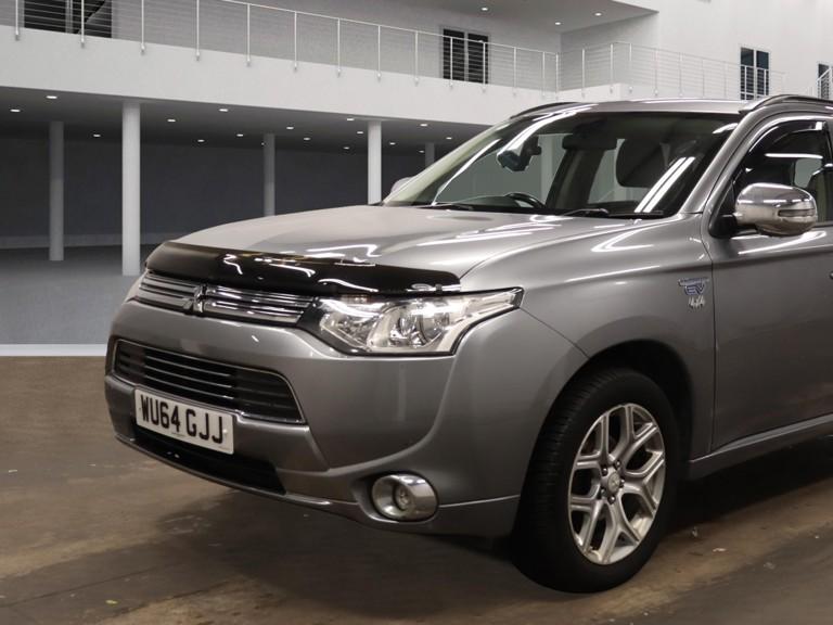 Mitsubishi Outlander 2.0h 12kWh GX3h SUV 5dr Petrol Plug-in Hybrid CVT 4WD Euro 5 (s/s) (200 ps)