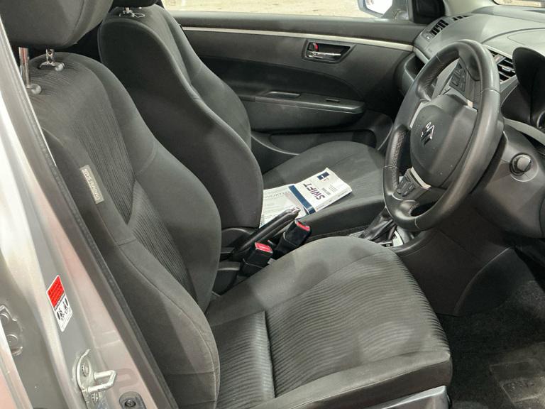 Suzuki Swift 1.2 SZ4 Hatchback 5dr Petrol Auto Euro 5 (94 ps)