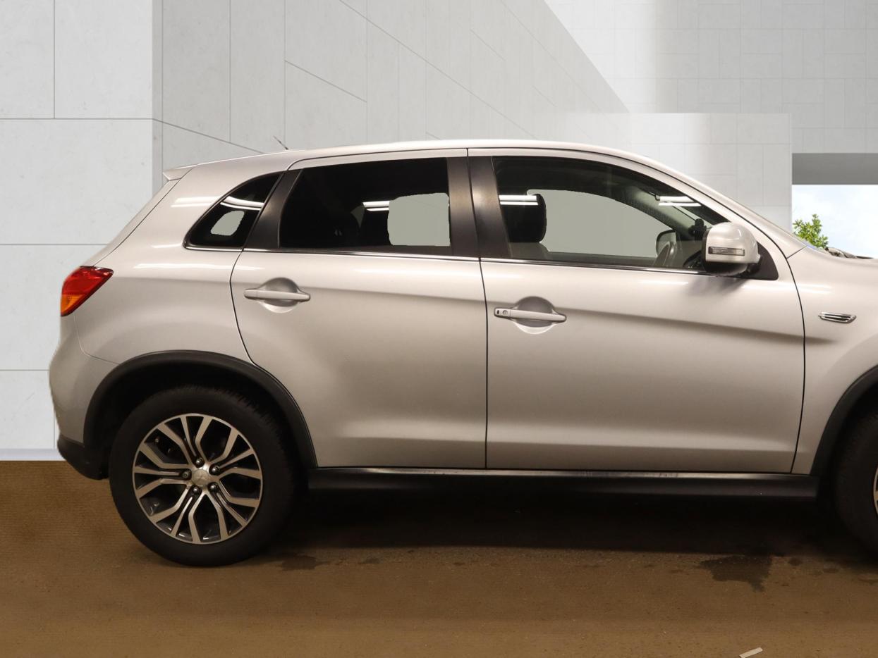 Mitsubishi ASX 1.6 ZC-M SUV 5dr Petrol Manual Euro 6 (117 ps)