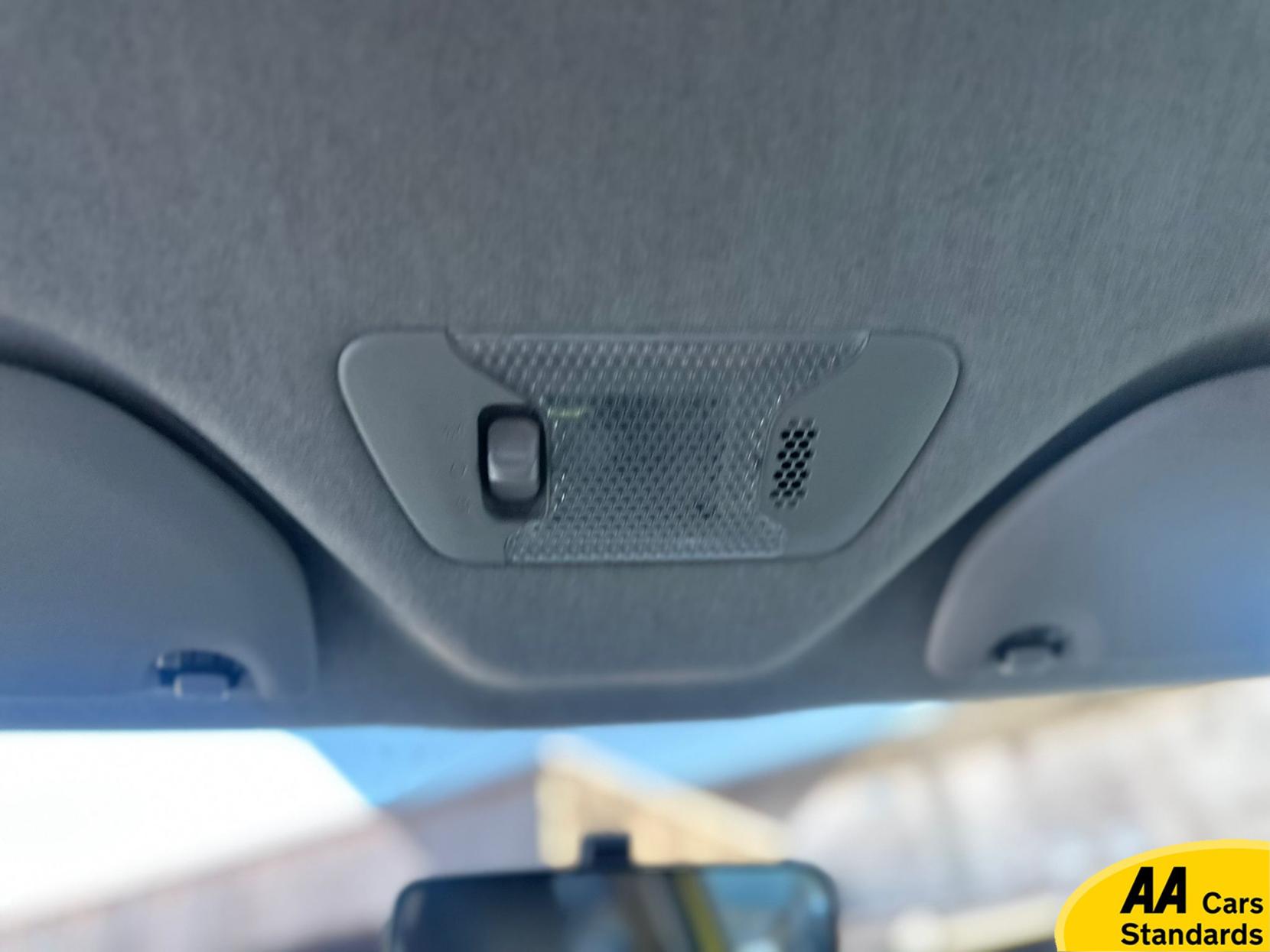 Toyota AYGO 1.0 VVT-i x-cite 3 Yellow Bi-Tone Hatchback 5dr Petrol x-shift Euro 6 (68 ps)